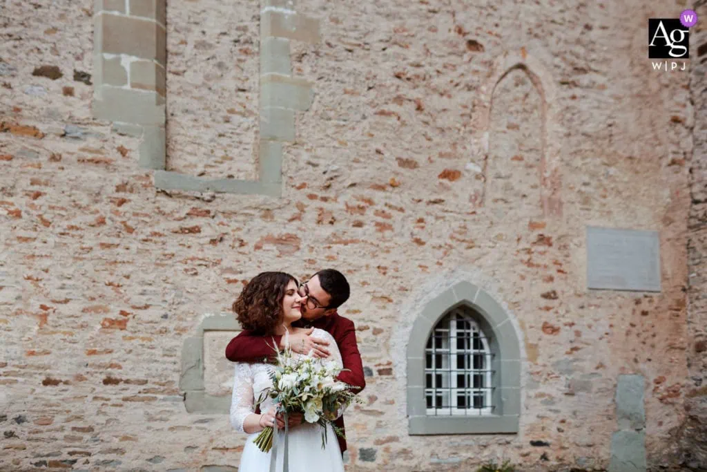 photo 2691340 badged