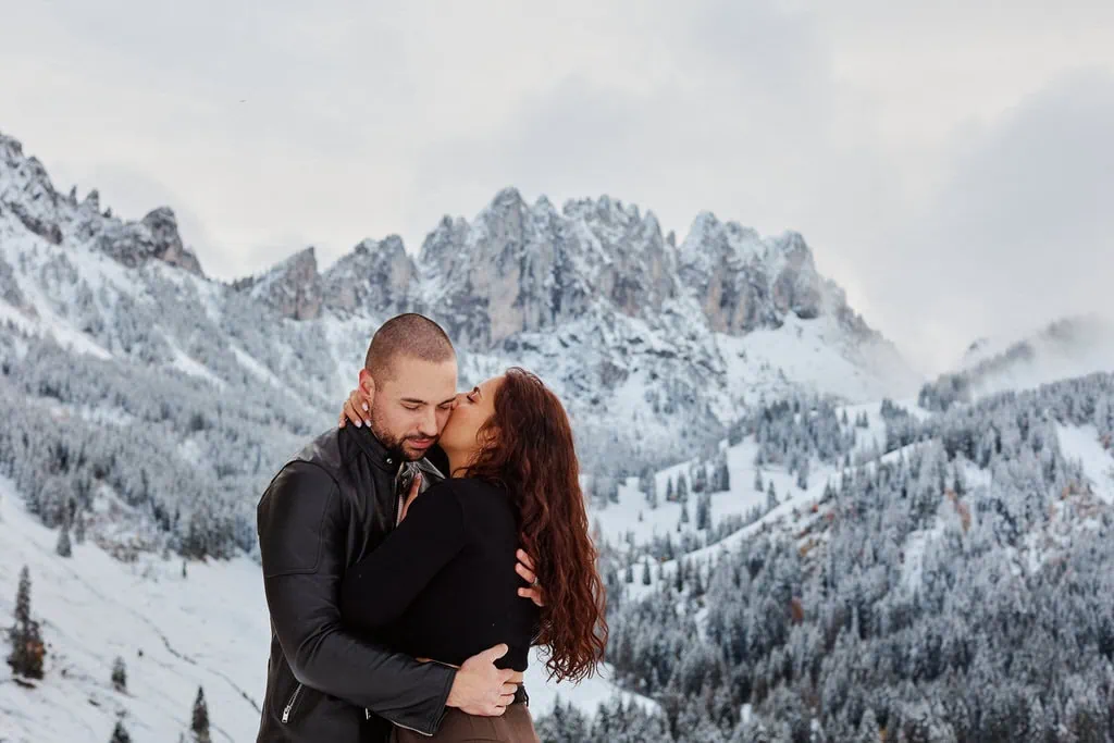Séance photo de couple au Gastlosen dans le canton de Fribourg
