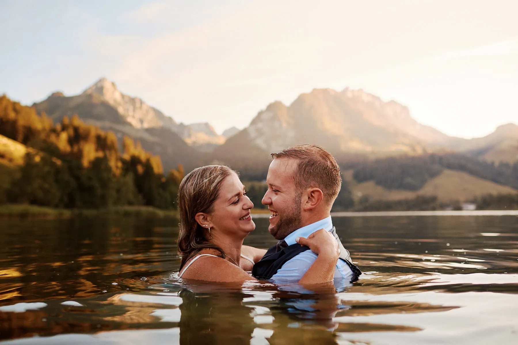 shooting Day After Mariage